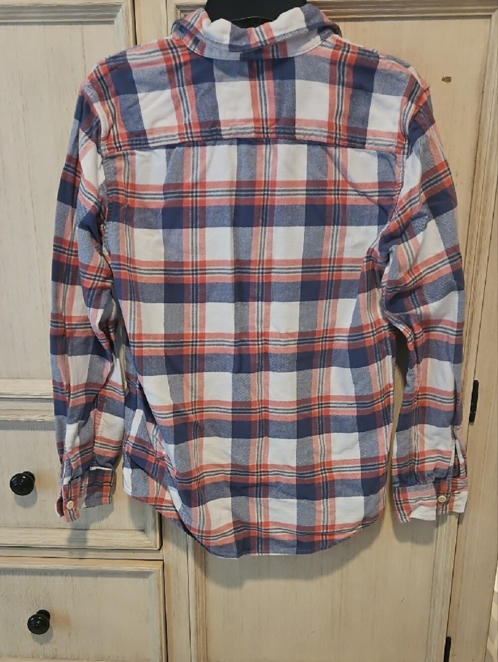 American Eagle Outfitters Red, Blue & White Plaid Button-Down Shirt - Picture 3 of 4